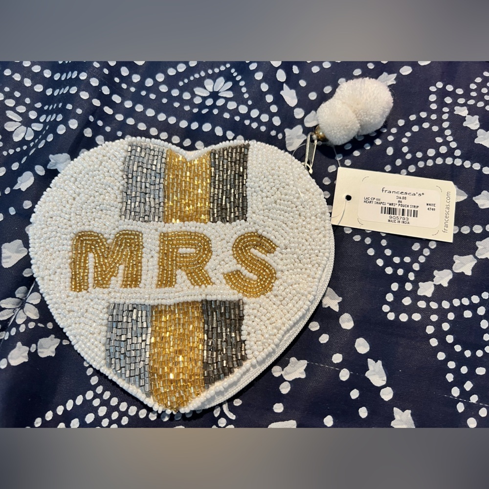 NWT! Francesca's Collections White Heart MRS Pouch